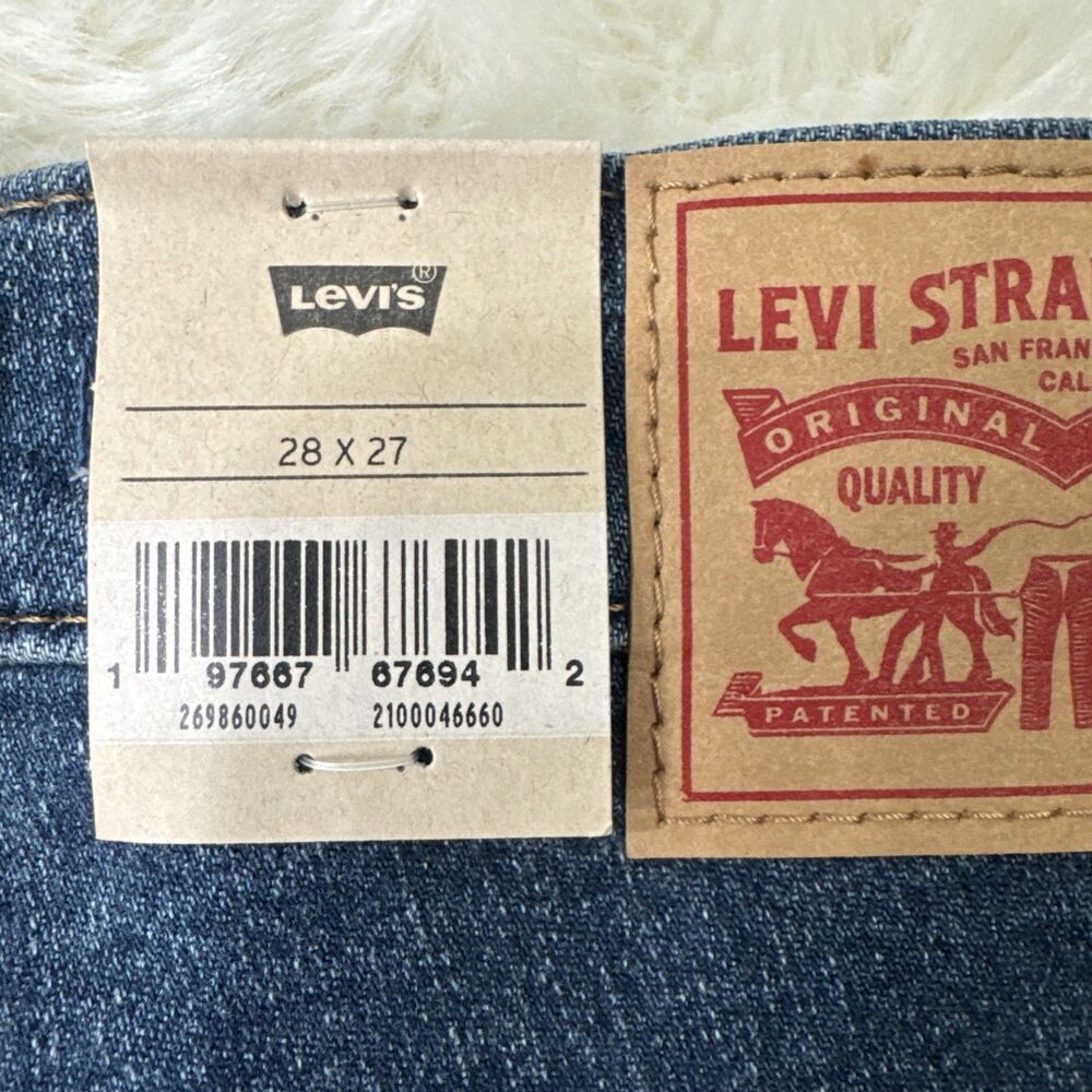 Levi’s High Waisted Mom Jeans 28 (28x26) Blue Tapered Denim Stretch Womens NWT - Picture 9 of 13